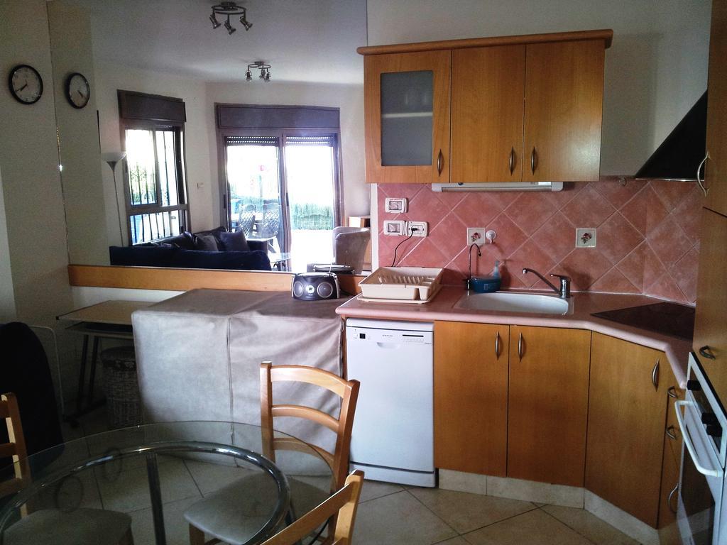 Holiday Apartments Eilat Quarto foto